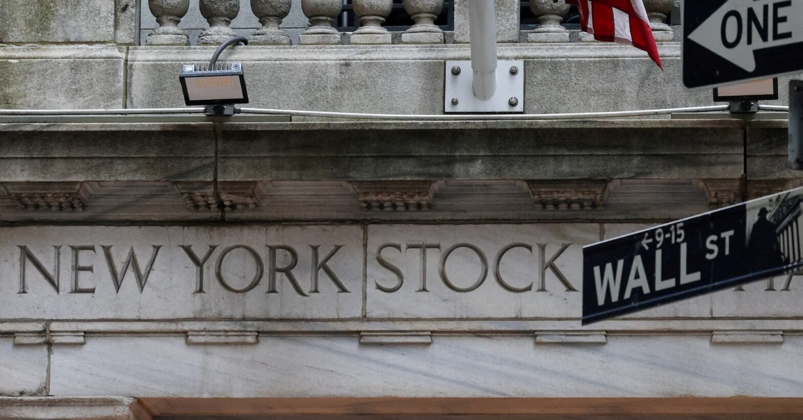 morning-bid:-wall-street-gets-vertigo