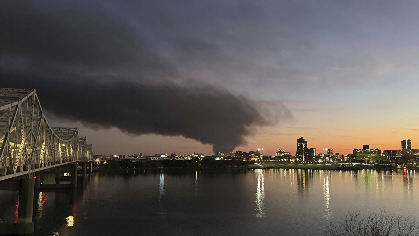 what-to-know-about-the-deadly-ups-plane-crash-in-kentucky