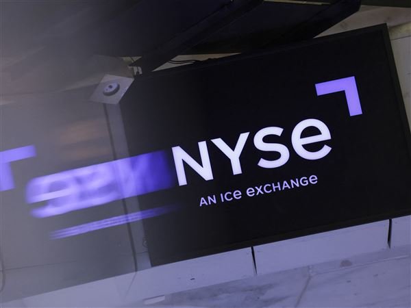 wall-street-points-to-tiny-gains-ahead-of-the-open-on-mixed-corporate-earnings-results