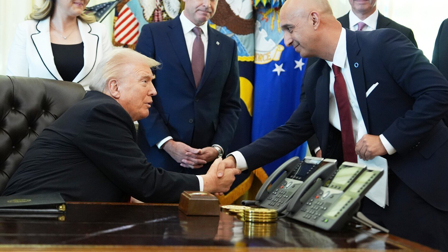 trump-unveils-deal-to-expand-coverage-and-lower-costs-on-obesity-drugs
