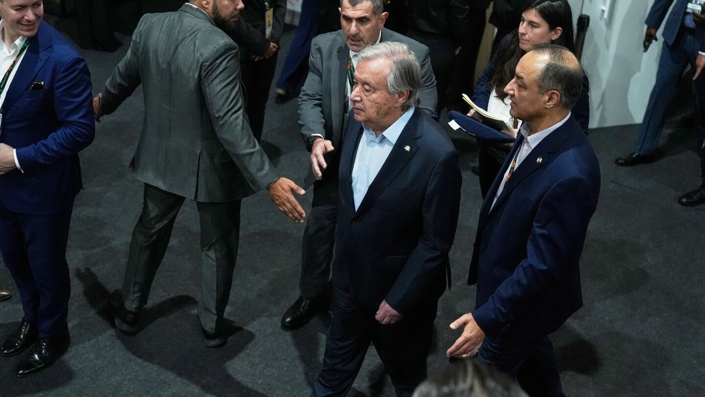 un-climate-summit-kicks-off-in-brazil’s-amazon-with-hopes-for-action-despite-us-absence