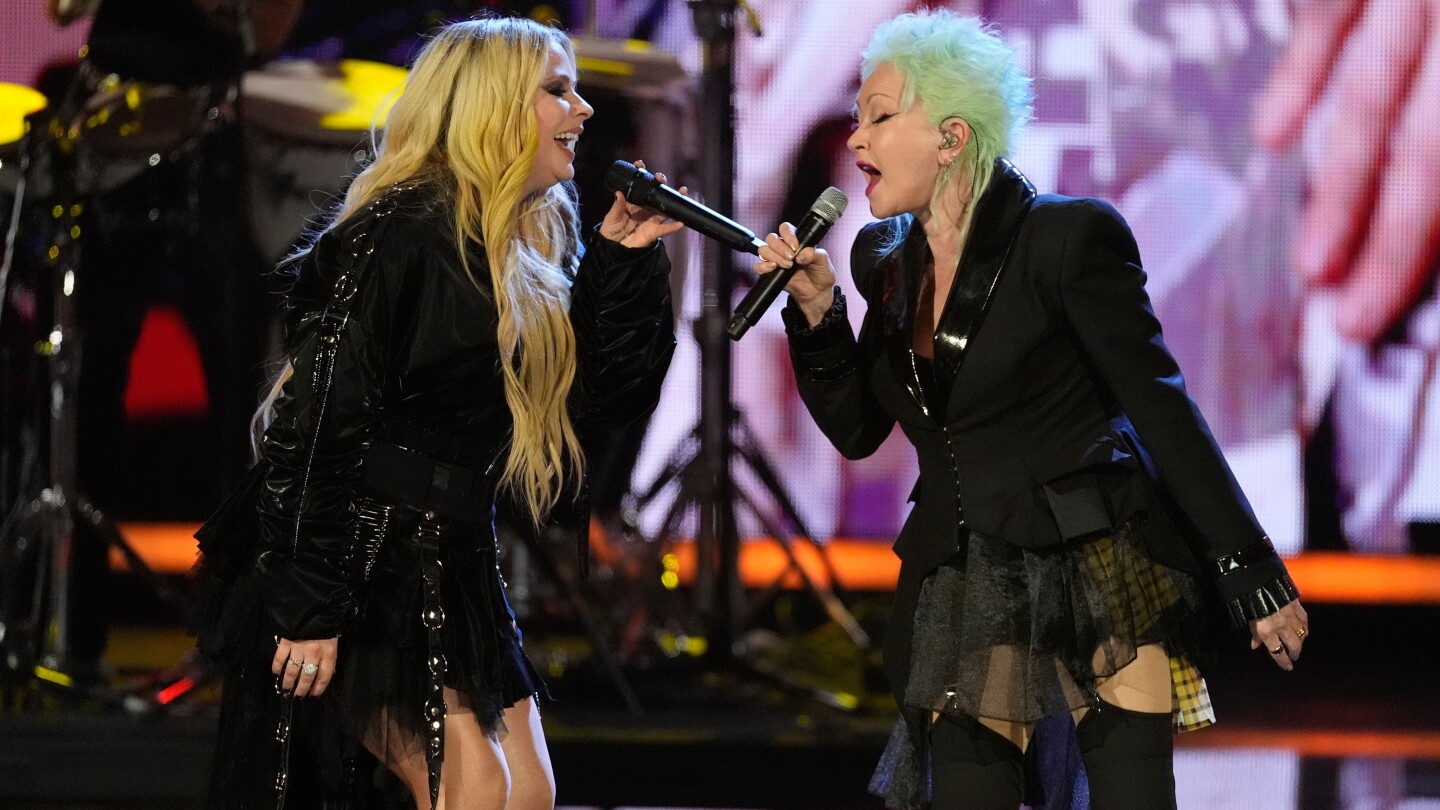 a-look-at-the-rock-&-roll-hall-of-fame-2025-inductees-and-how-they-were-honored