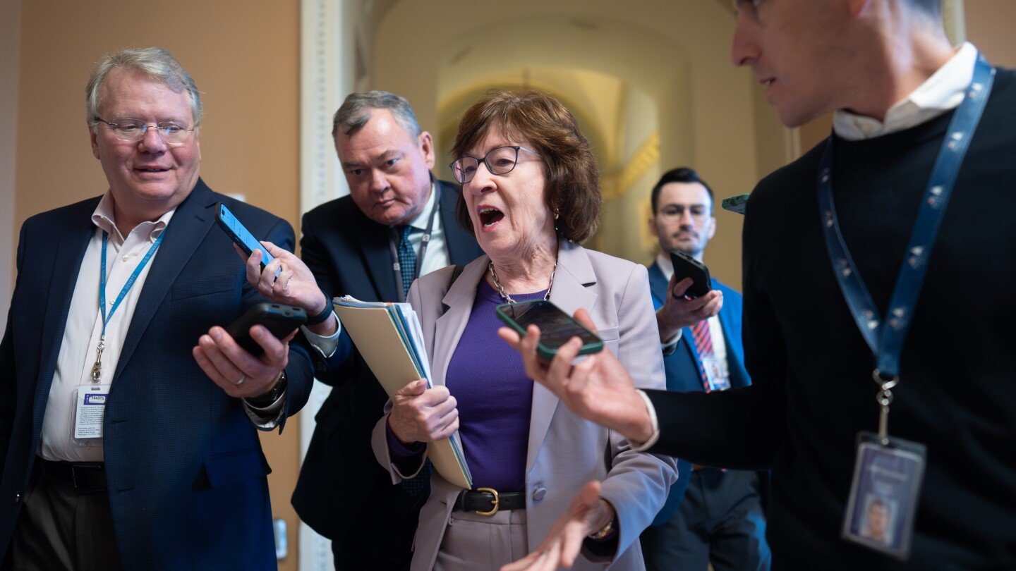 a-deal-to-end-the-government-shutdown-is-on-track-but-faces-hurdles