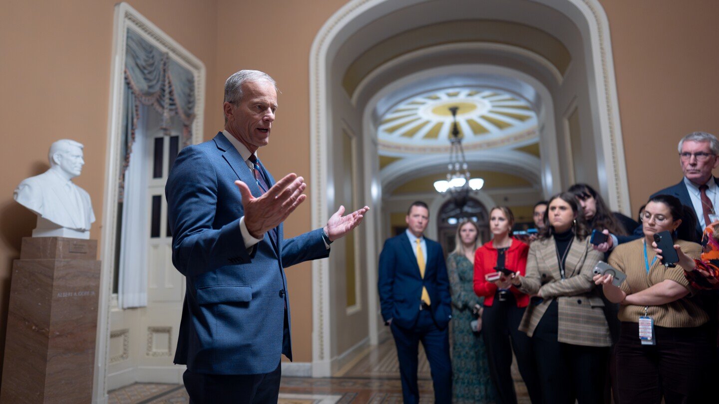 speaker-johnson-says-house-will-return-to-washington-for-voting-on-shutdown-deal