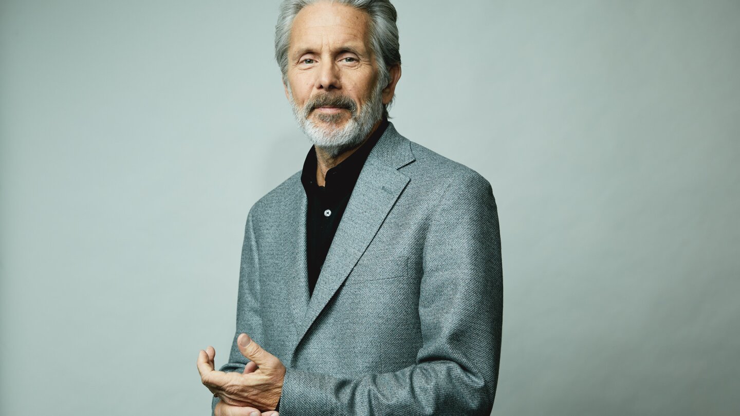 there’s-a-gary-cole-for-every-tv-fan.-now,-he’s-leading-an-‘ncis’-veterans-day-special