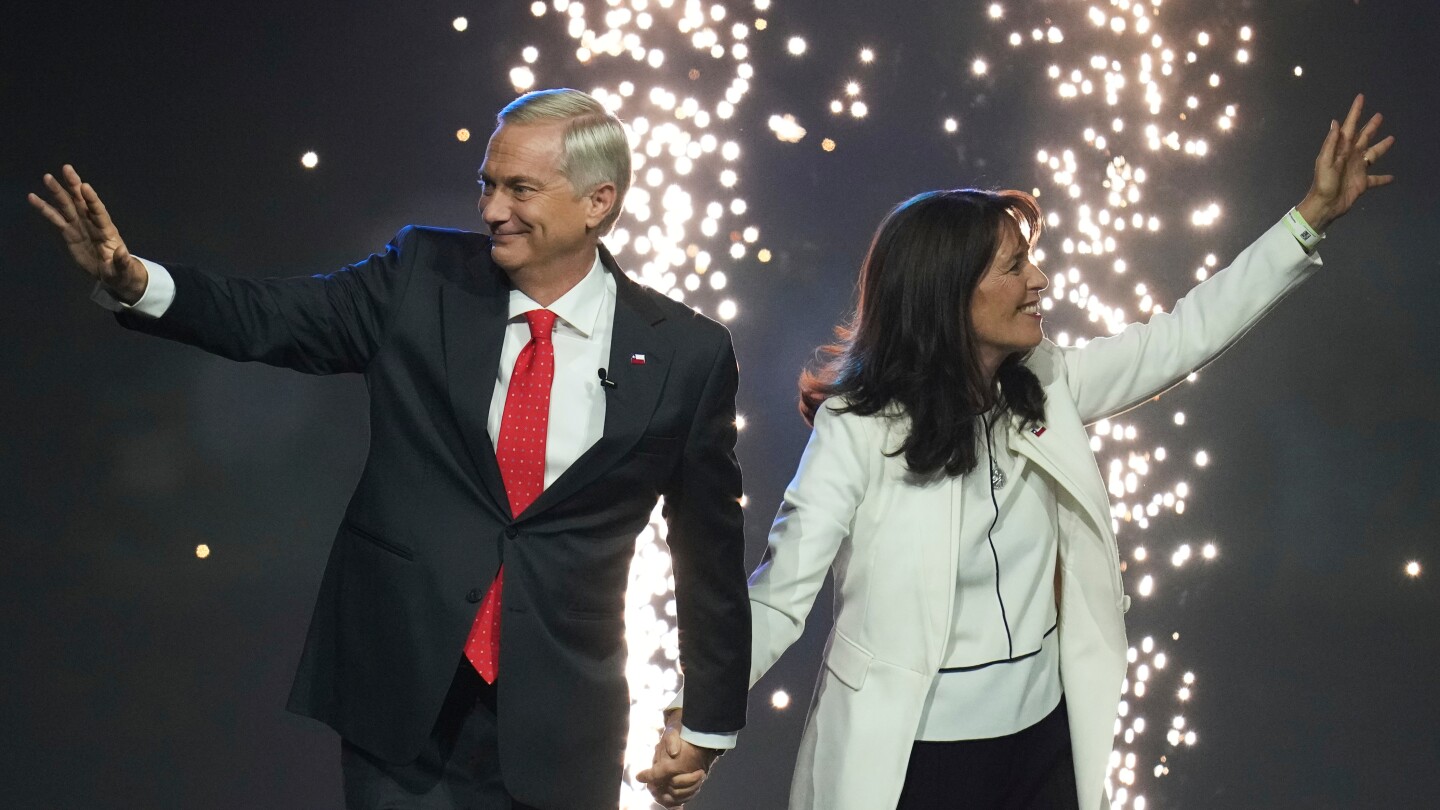 candidatos-usan-ultimos-cartuchos-para-conquistar-a-indecisos-en-recta-final-de-la-campana-en-chile