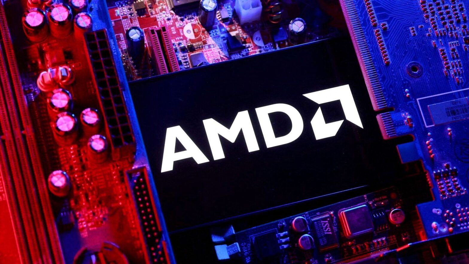 amd-stock-jumps-over-6%-pre-market-wall-street-as-chipmaker-forecasts-data-centre-driven-sales-growth