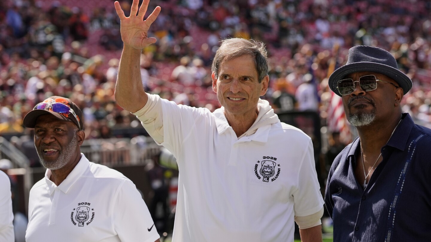 bernie-kosar-undergoes-‘aggressive-procedures’-as-he-awaits-liver-transplant