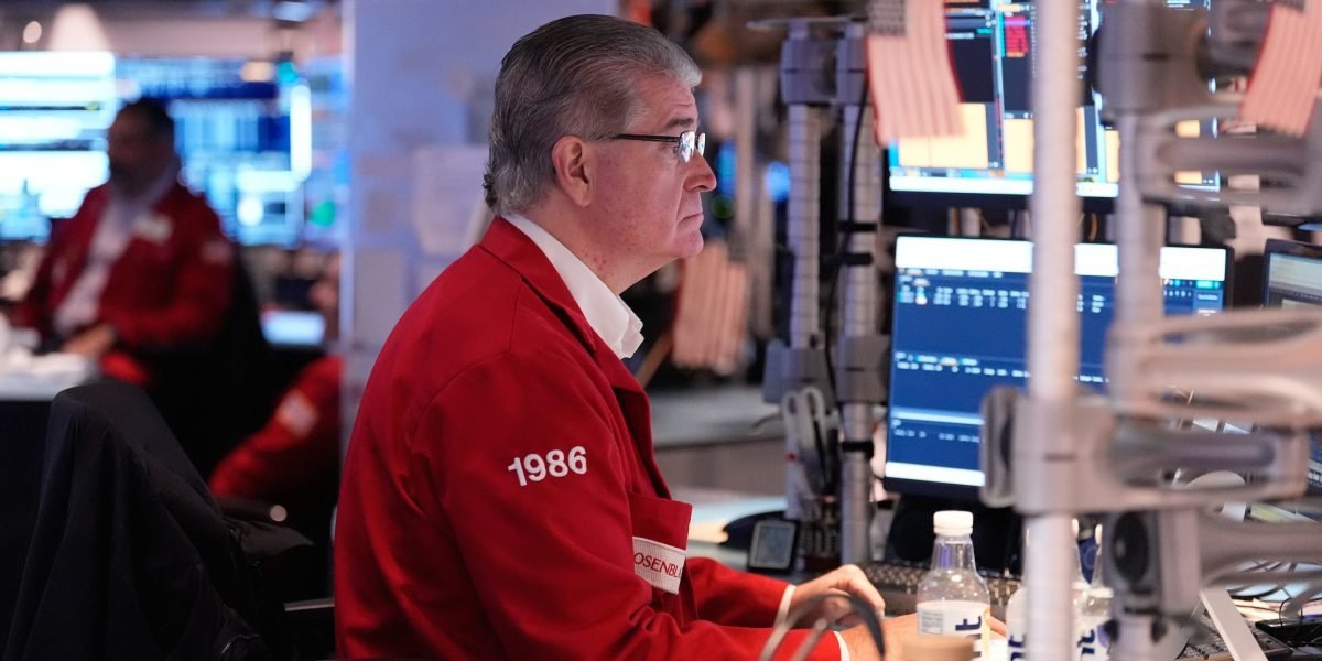 nvidia-drags-wall-street-toward-its-worst-day-in-a-month-as-ai-superstars-keep-weakening