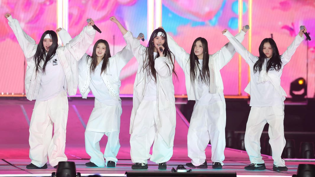 hybe-stock-shoots-up-with-news-of-newjeans’-return-to-company