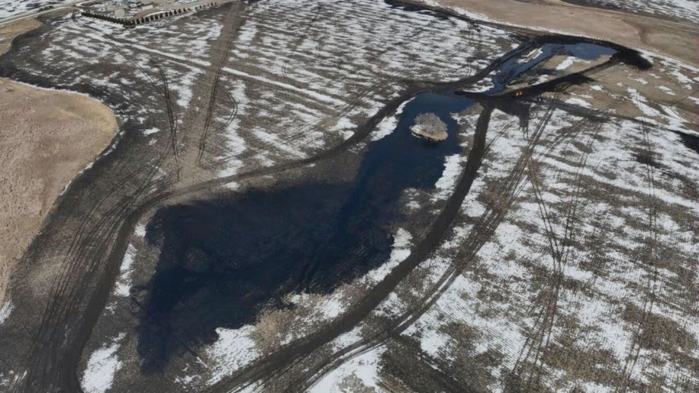 preliminary-findings-show-a-fatigue-crack-caused-a-keystone-pipeline-oil-spill-in-north-dakota
