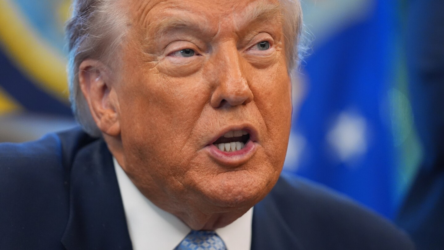 fact-focus:-there’s-no-proof-each-strike-on-alleged-drug-boats-saves-25,000-lives,-as-trump-claims