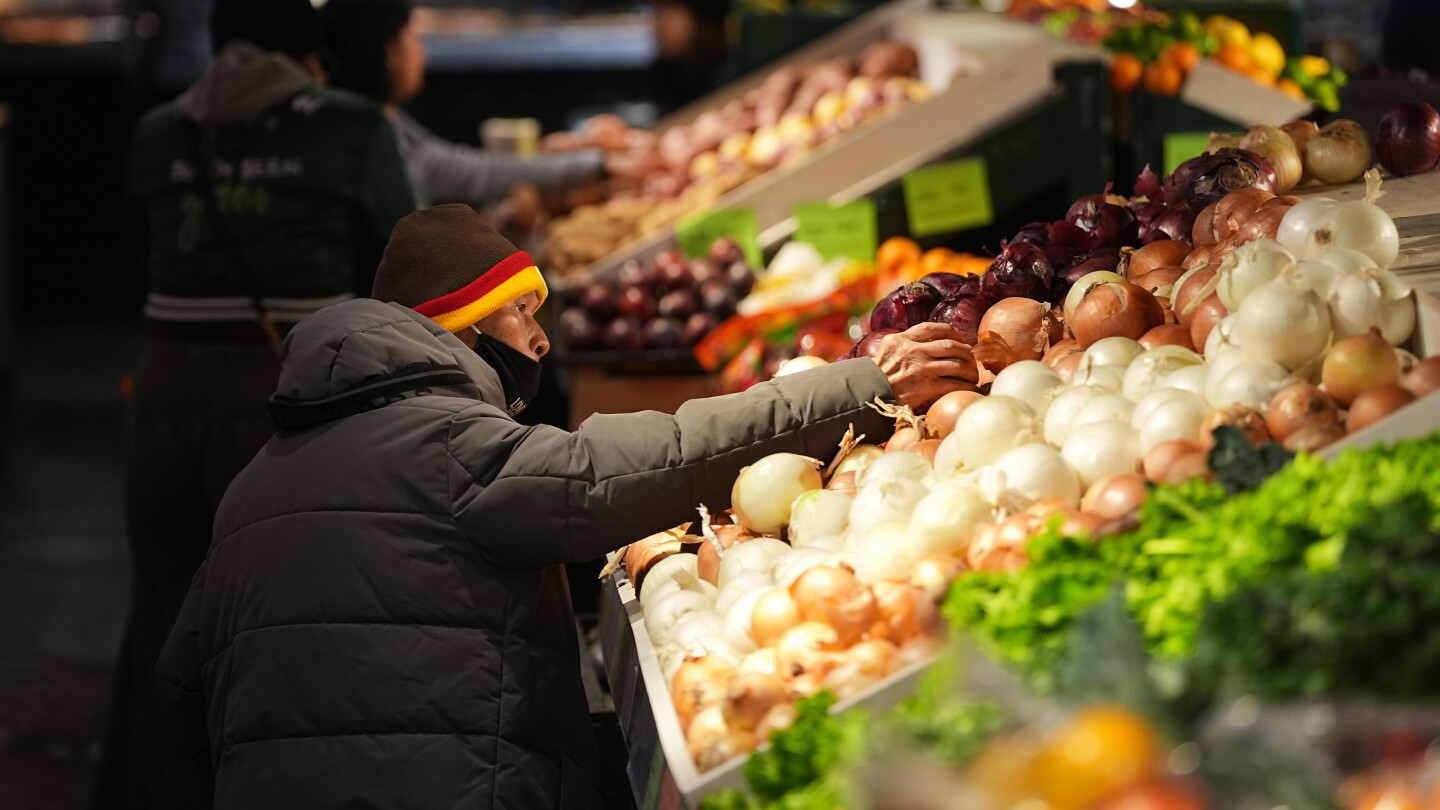 us.-trade-deficit-drops-24%-in-august-as-trump’s-tariffs-reduce-imports