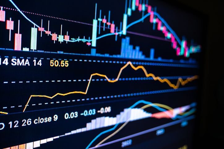 s&p-500-snaps-losing-streak-ahead-of-nvidia-earnings:-stock-market-today