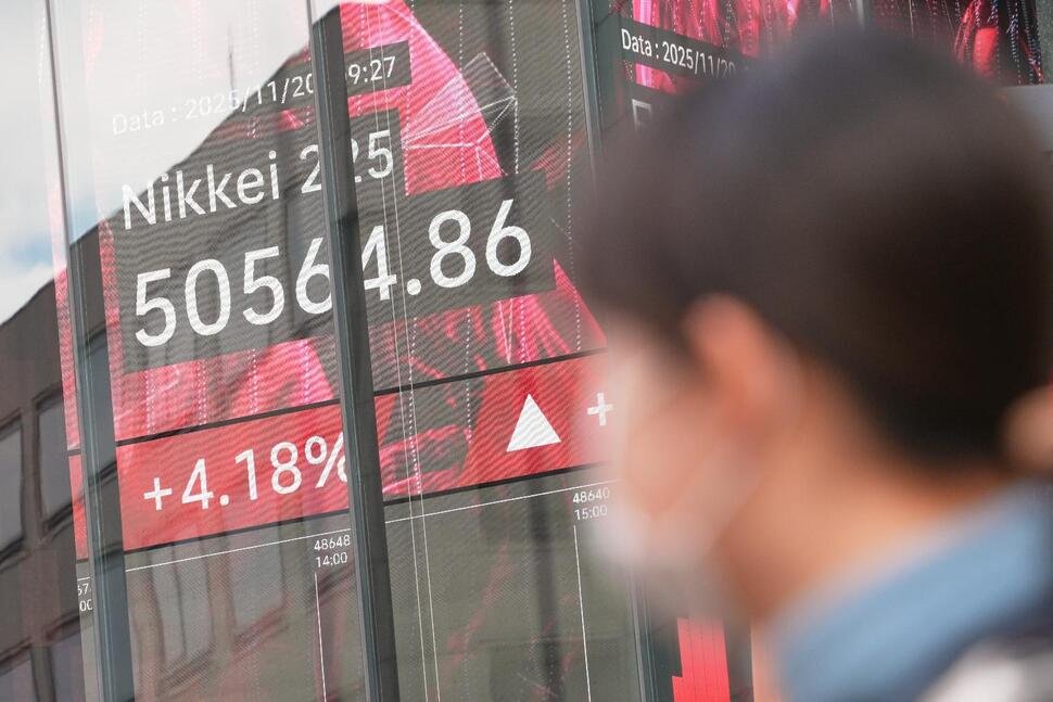 asian-shares-surge-as-nvidia’s-strong-quarterly-earnings-lift-sentiments