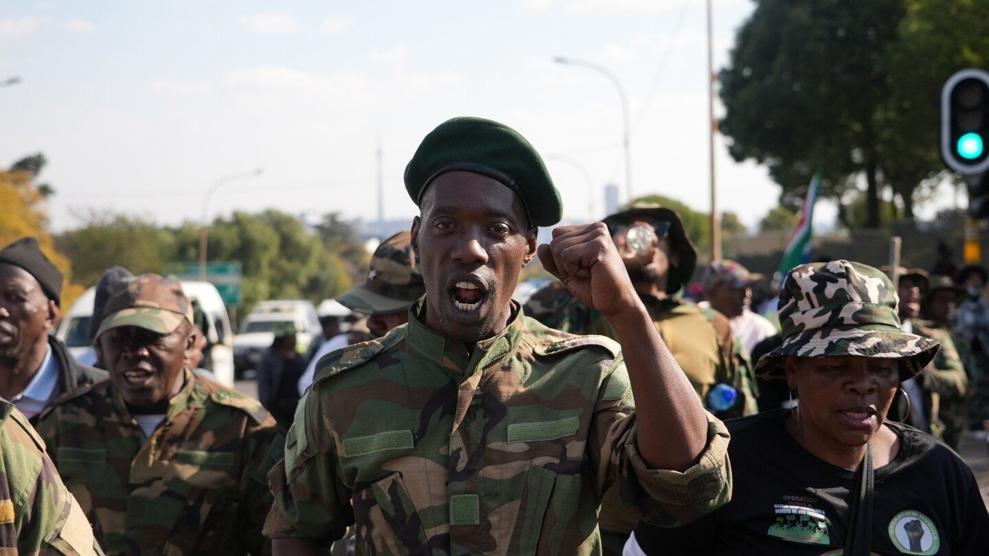 an-anti-migrant-group-in-south-africa-is-blocking-foreigners-from-health-clinics