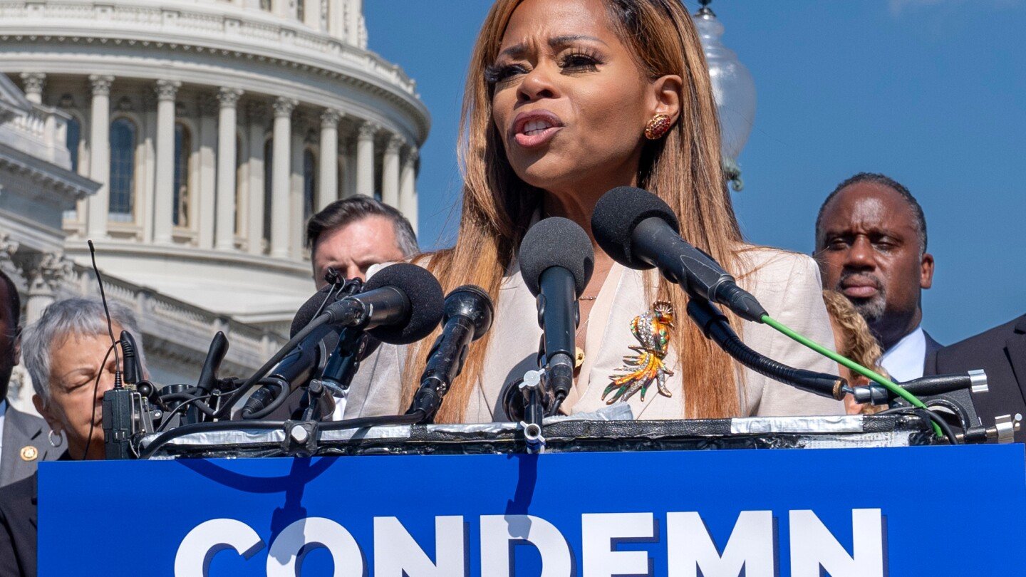 us-rep.-sheila-cherfilus-mccormick-of-florida-indicted-on-charges-of-stealing-$5m-in-disaster-funds
