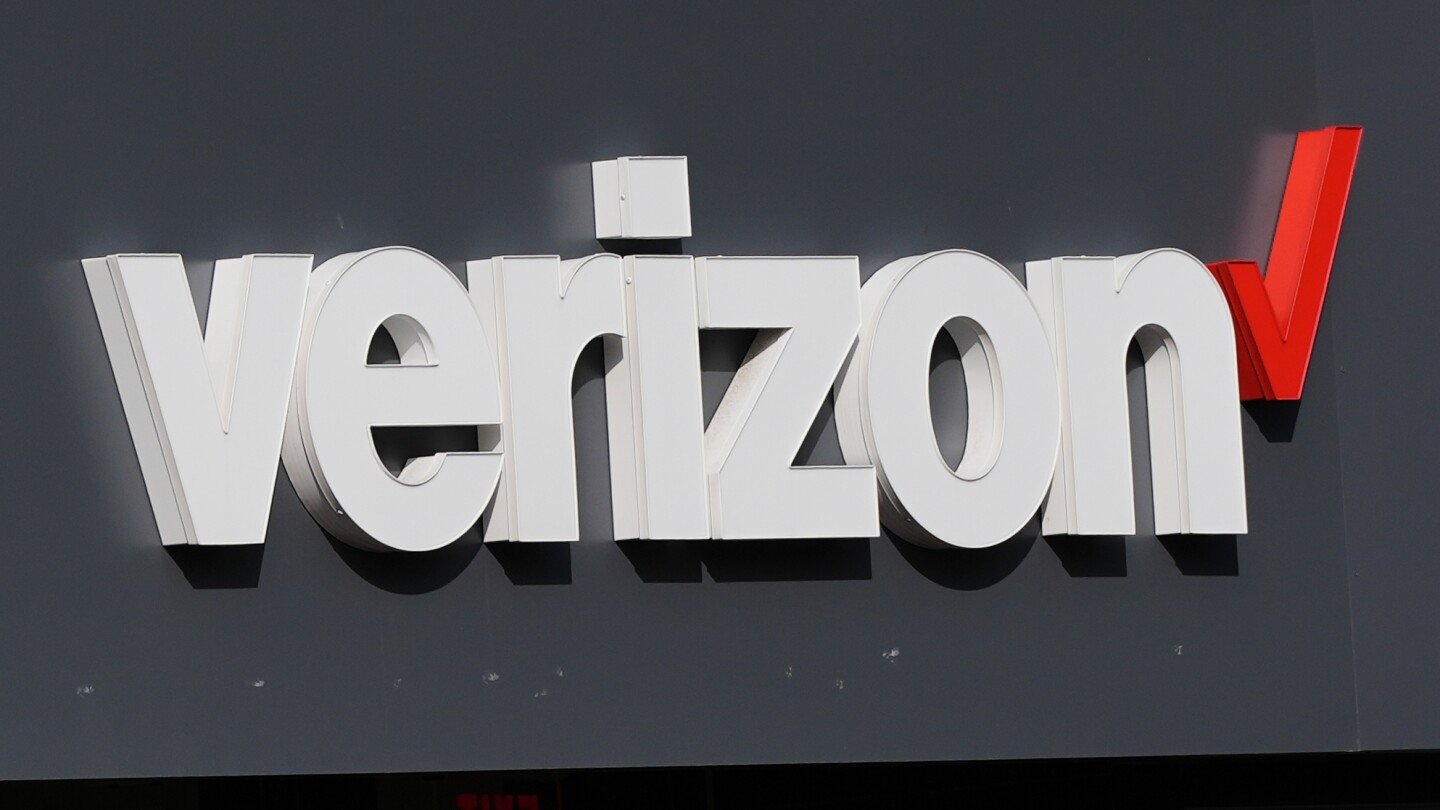 verizon-is-cutting-more-than-13,000-jobs-as-it-works-to-‘reorient’-entire-company