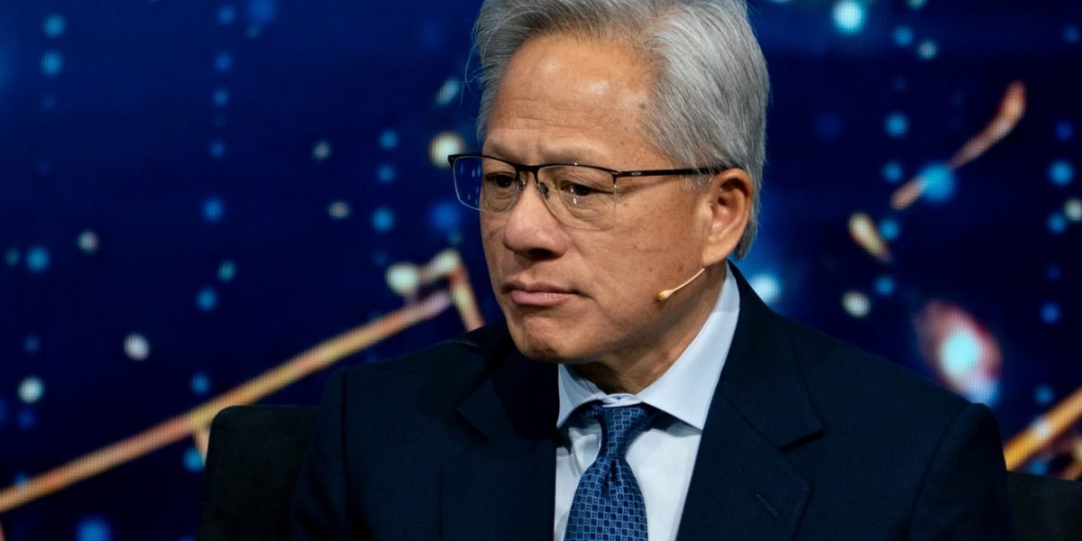 the-stock-market’s-‘fear-gauge’-spiked-to-its-highest-level-since-trump’s-‘liberation-day’-tariffs-caused-a-global-selloff