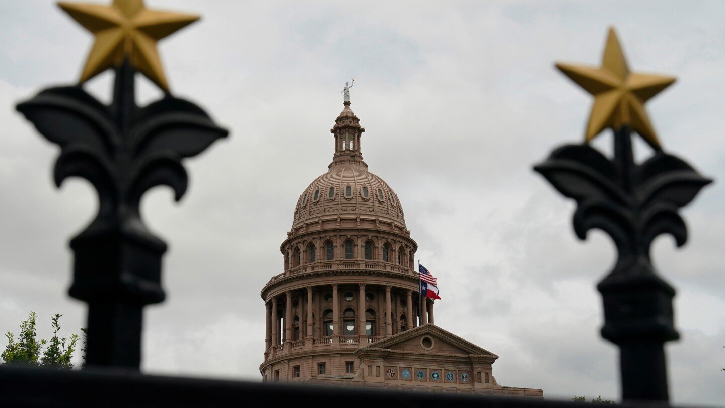 texas-seeks-supreme-court-order-to-use-a-congressional-map-judges-held-is-likely-racially-biased