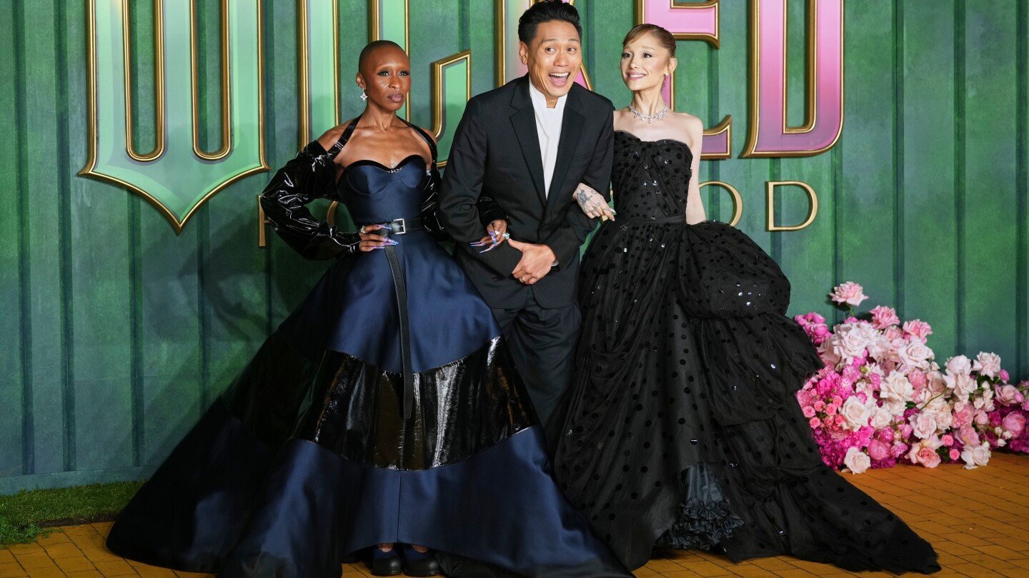 ‘wicked:-for-good’-is-even-more-popular-than-the-first,-soaring-to-a-$226-million-global-debut