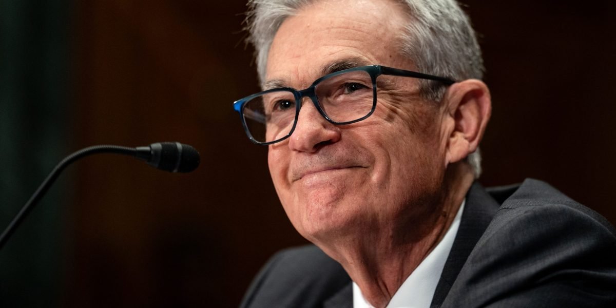 suddenly,-the-fed-interest-rate-cut-in-december-looks-like-it-is-very-much-back-on-the-table