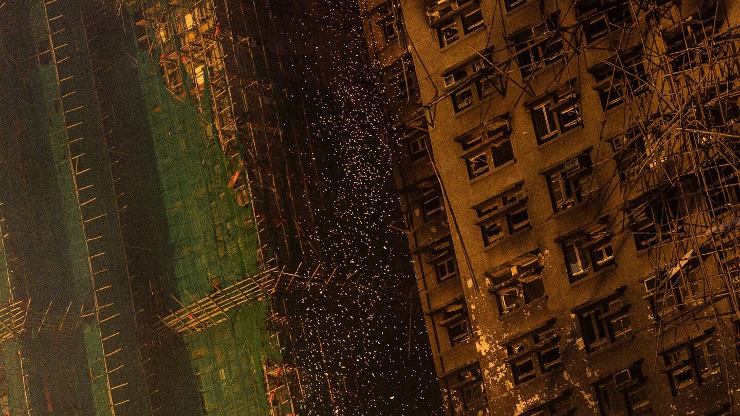 hong-kong-fire-may-speed-up-moves-to-end-use-of-iconic-bamboo-scaffolding