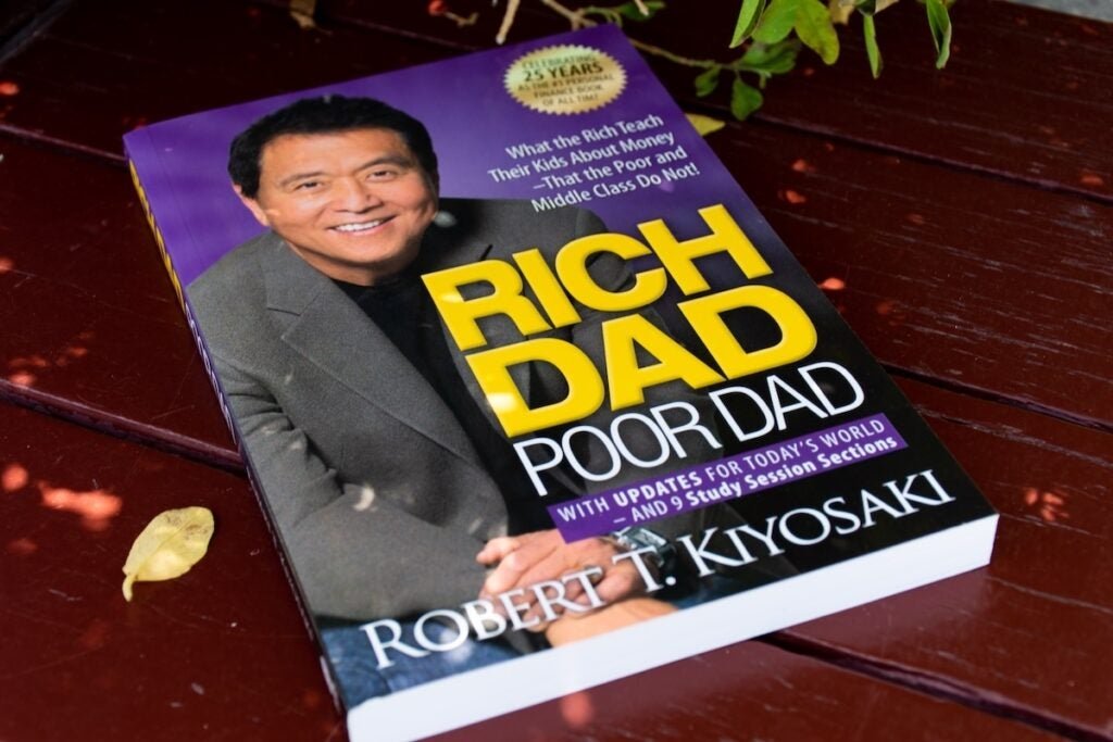 robert-kiyosaki-predicts-global-financial-meltdown-following-japan’s-carry-trade-closure,-says-’30-year-bubble-bursting’