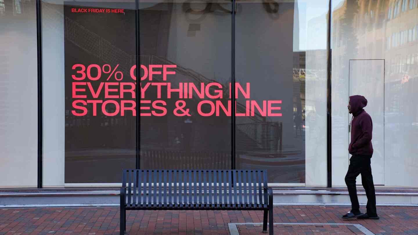 why-cyber-monday-could-break-spending-records-despite-economic-uncertainty