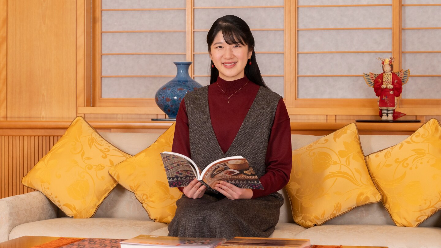 princess-aiko’s-popularity-sparks-calls-to-change-japan’s-male-only-succession-law
