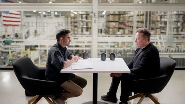 elon-musk-says-he-doesn’t-buy-stocks,-explains-why-google,-nvidia-will-be-valuable-in-future-on-nikhil-kamath’s-podcast