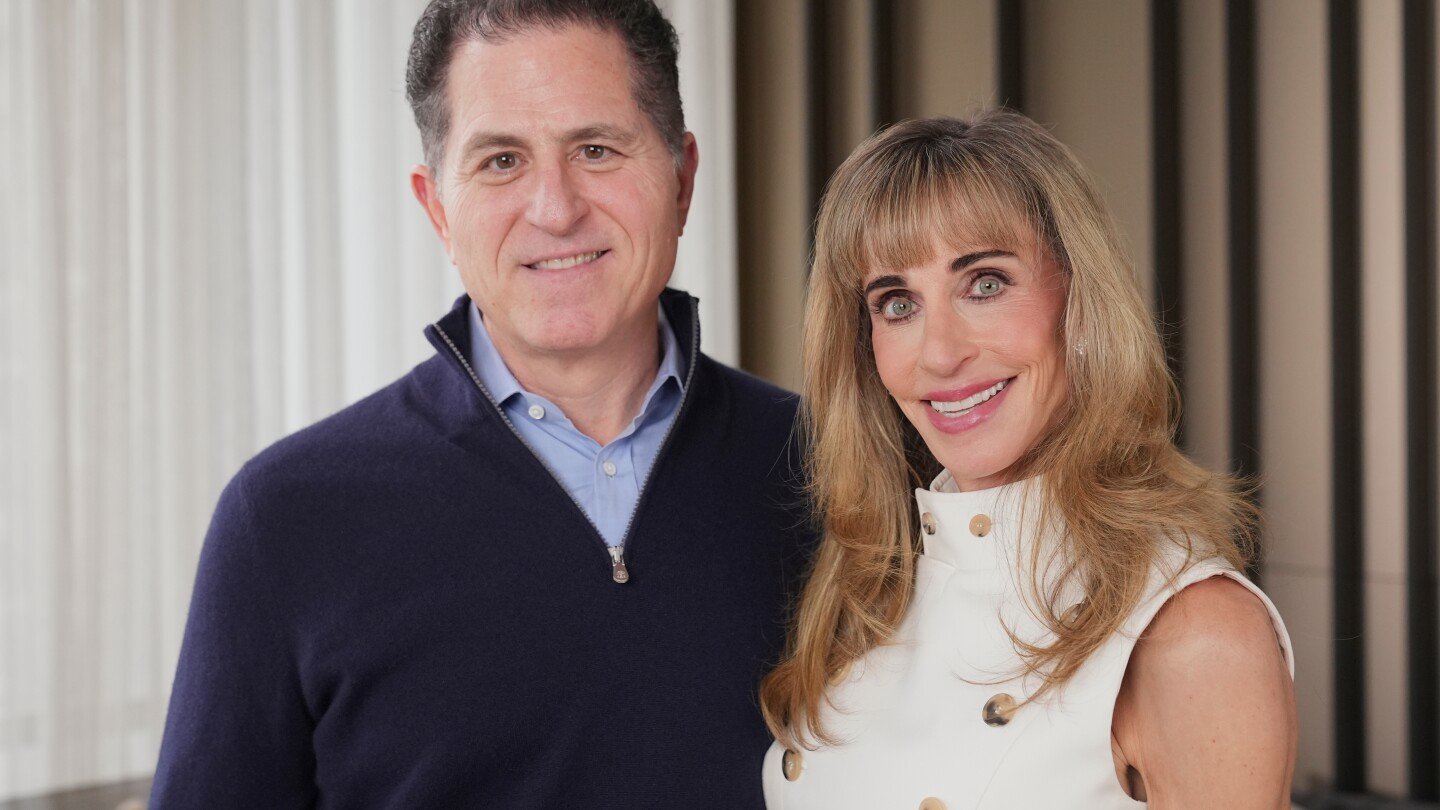 michael-and-susan-dell-donate-$6.25-billion-to-encourage-families-to-claim-‘trump-accounts’