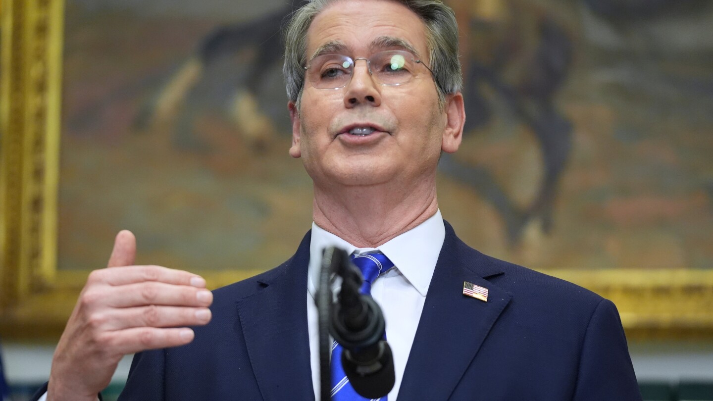 bessent-says-white-house-may-‘veto’-federal-reserve-presidents