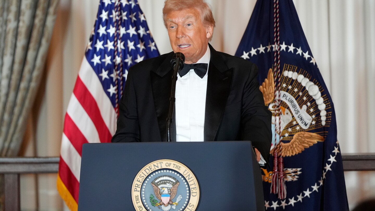 trump-is-hosting-the-kennedy-center-honorees-in-the-oval-office-for-a-medal-presentation-ceremony