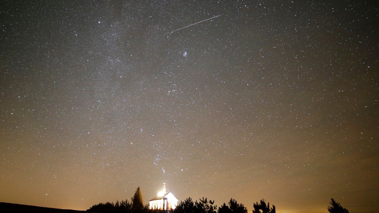 how-to-watch-one-of-the-year’s-best-meteor-showers,-the-geminids