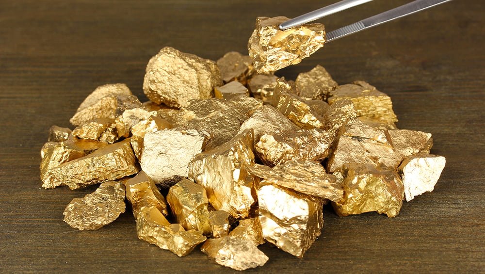 this-gold-stock-hits-a-high,-with-miner-poised-for-huge-swing-to-profit