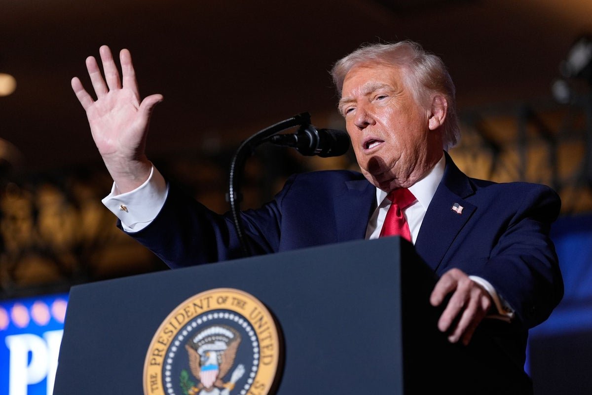 trump-accuses-democrats-of-‘affordability-hoax’-in-return-to-campaign-style-rallies