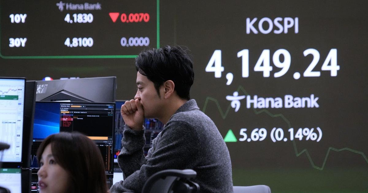 asian-benchmarks-mostly-decline-as-investors-anticipate-us-rate-cut