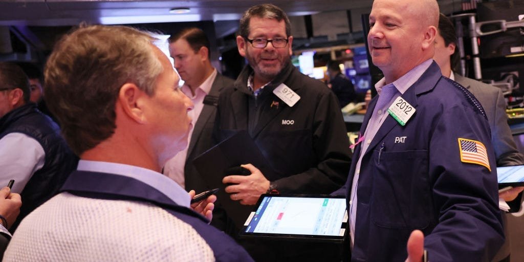 when-will-the-stock-market’s-ai-juggernauts-start-spreading-the-wealth-to-other-companies?