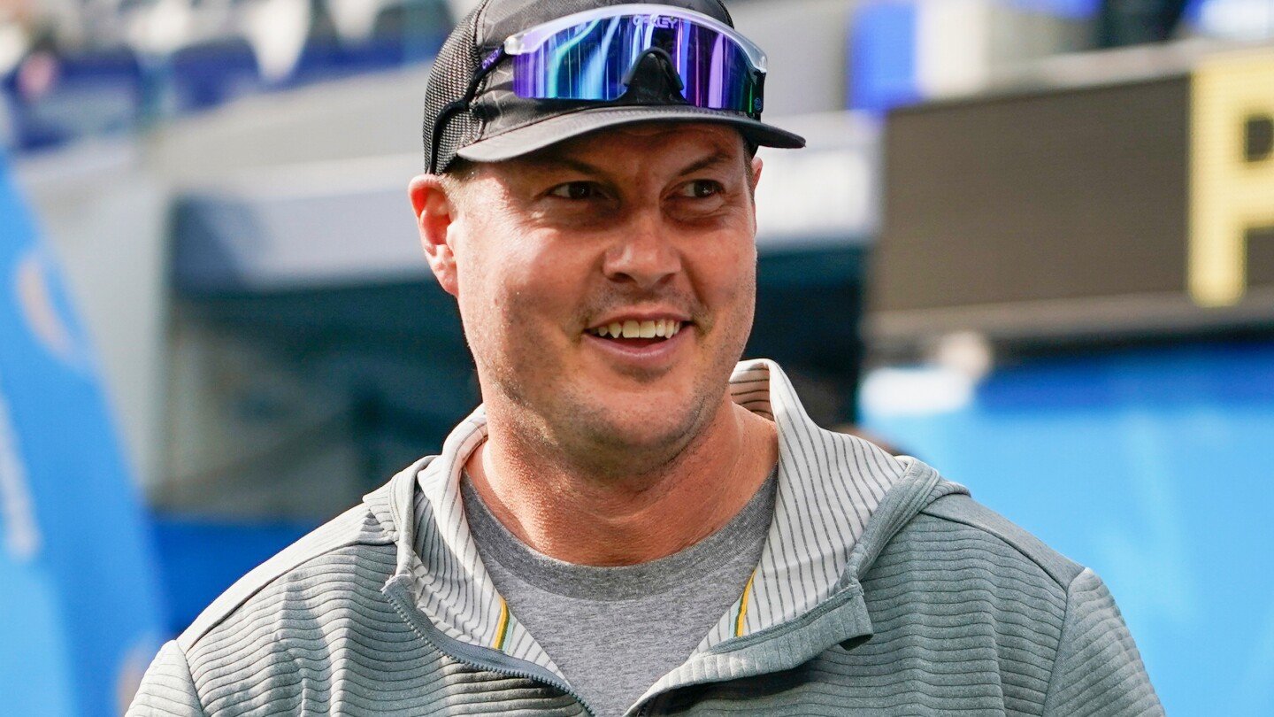 colts-sign-44-year-old-philip-rivers-to-practice-squad-with-2-quarterbacks-injured,-ap-source-says