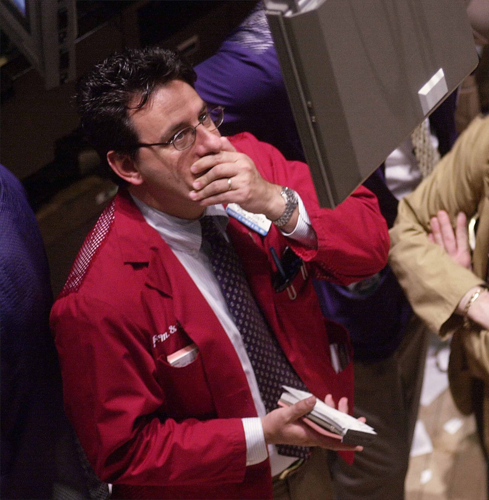 stock-market-live-december-11,-2025:-s&p-500-(spy)-in-the-red-after-nearing-record-highs