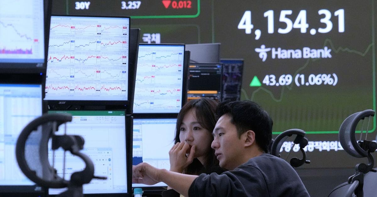 world-shares-track-us-stock-market’s-rise-to-record-highs-despite-ai-bubble-worries