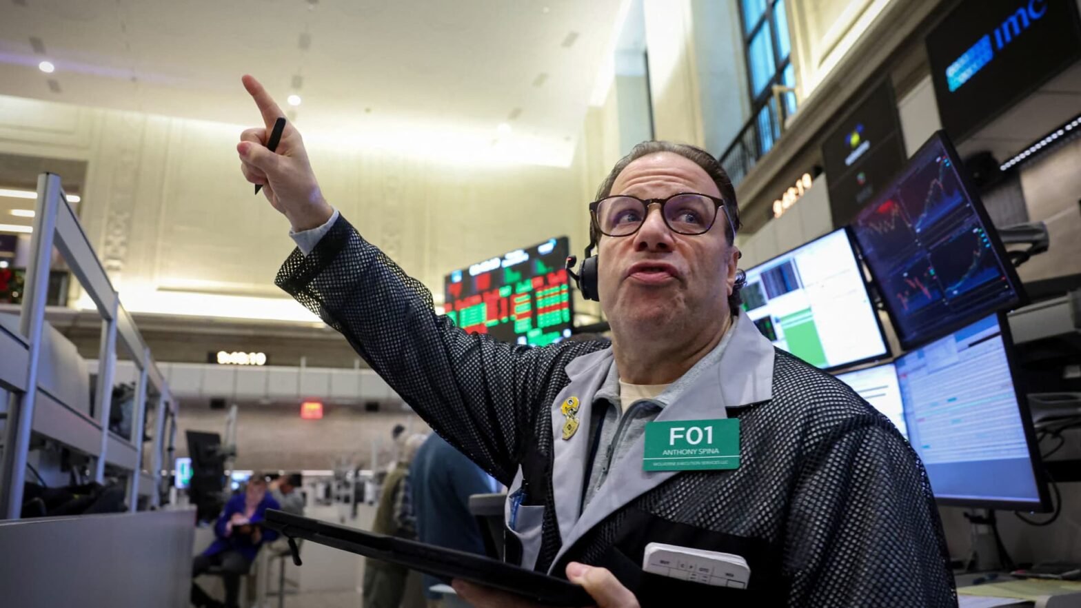 jim-cramer’s-top-10-things-to-watch-in-the-stock-market-friday