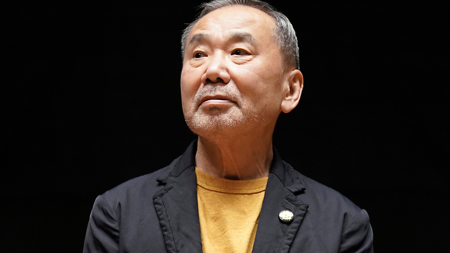 haruki-murakami-honored-with-awards-and-a-jazzy-tribute-in-new-york
