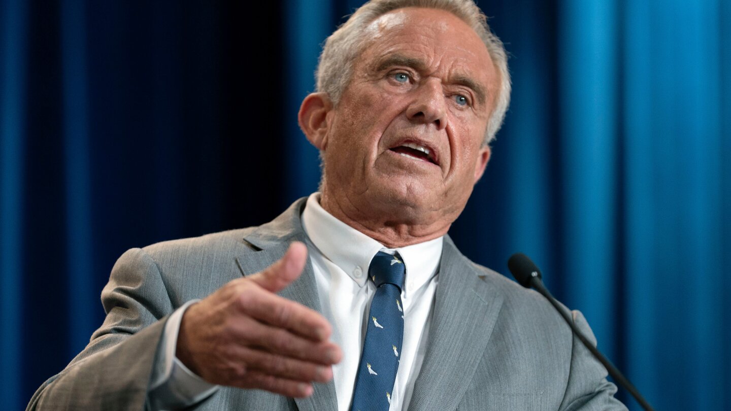 former-nih-scientist-sues-trump-administration,-claims-illegal-firing-over-research-cuts