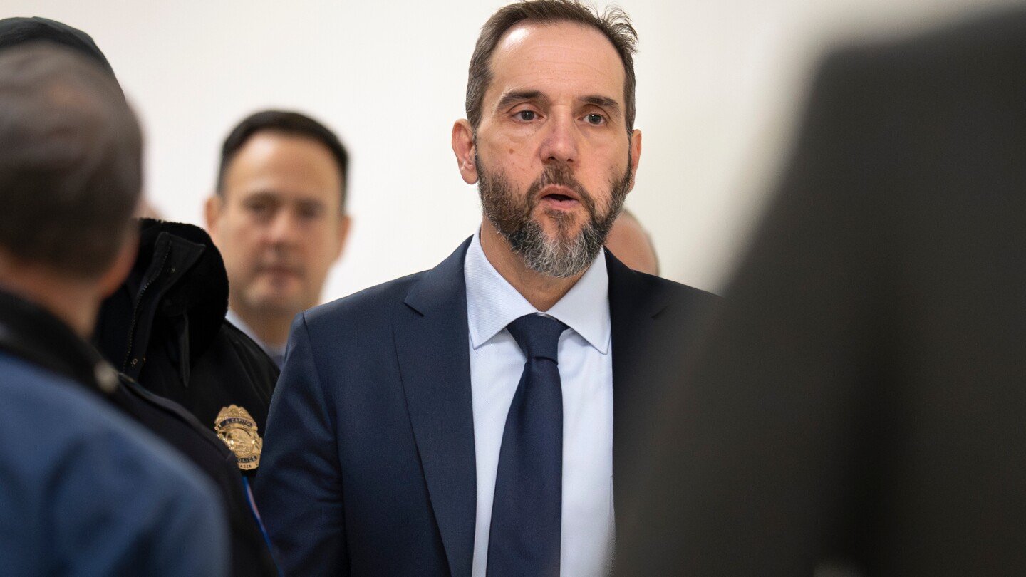 jack-smith-set-for-private-interview-with-lawmakers-about-trump-investigations