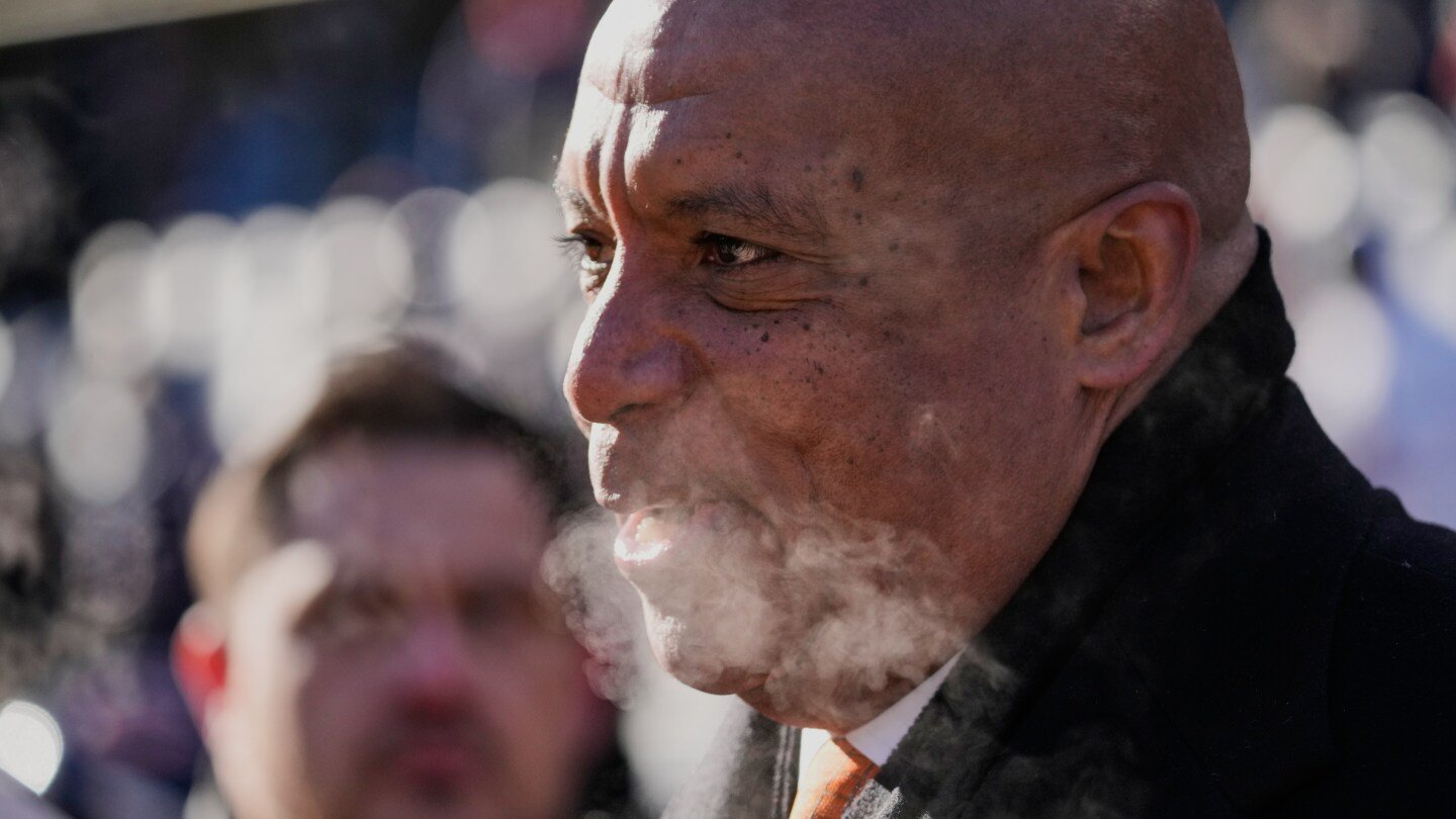 bears-mull-move-to-indiana-with-effort-to-secure-public-funding-for-stadium-in-illinois-stalled