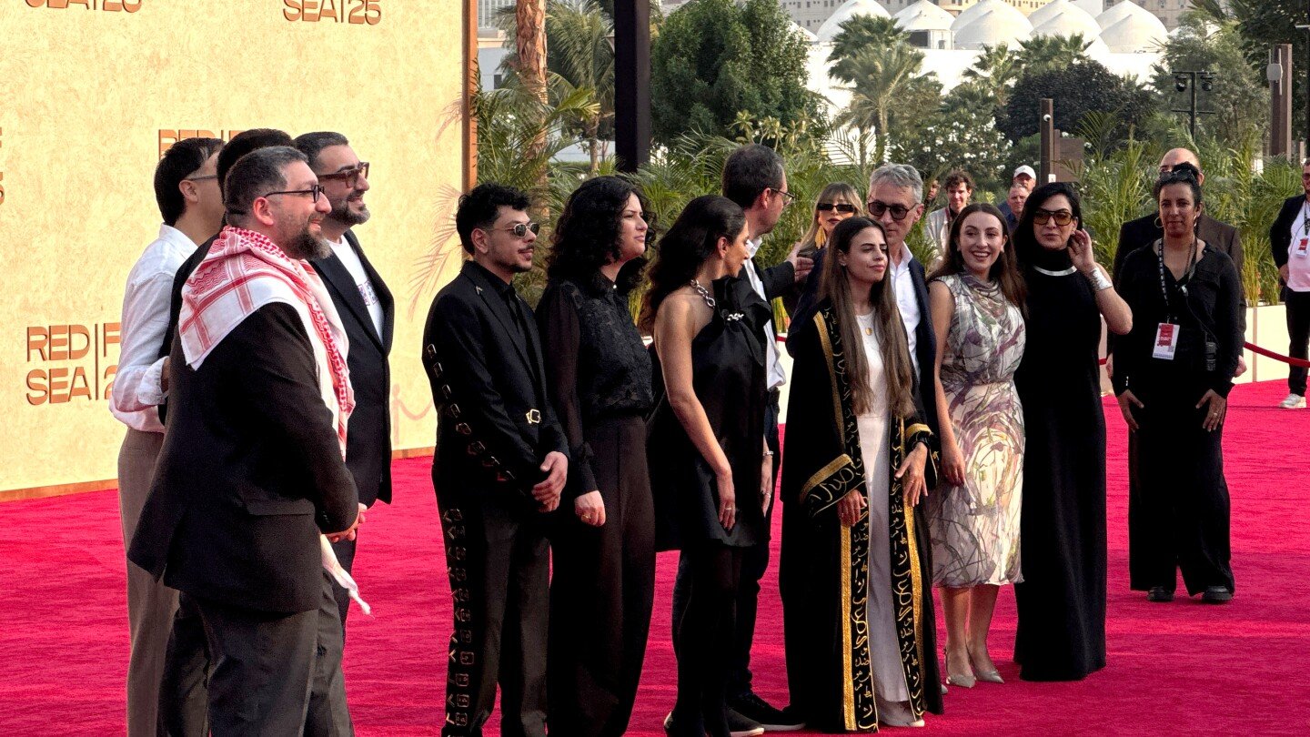 arab-female-directors-drive-change-at-the-red-sea-film-festival-in-jeddah