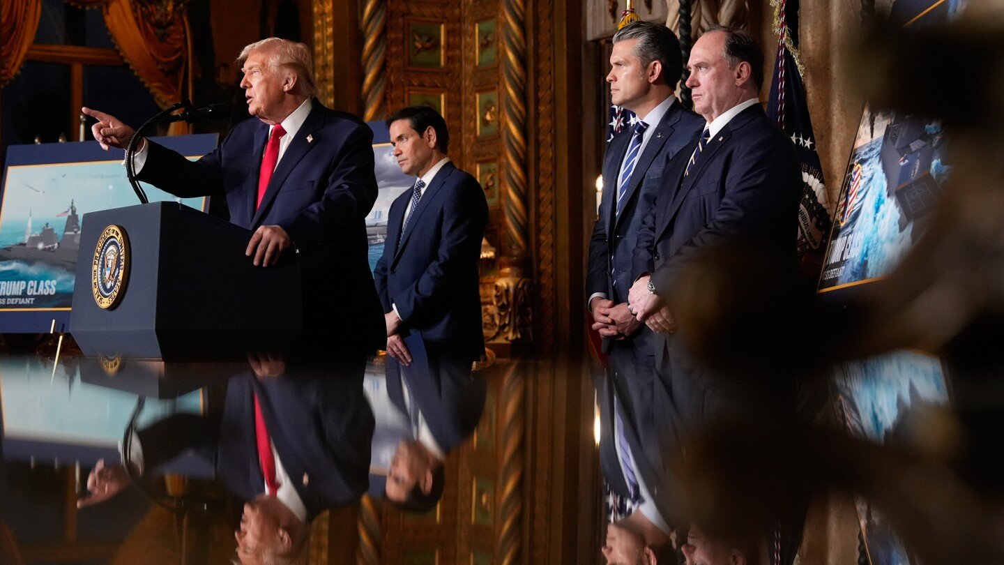 trump-holds-an-event-with-rubio-and-hegseth-during-vacation-as-tensions-with-venezuela-mount