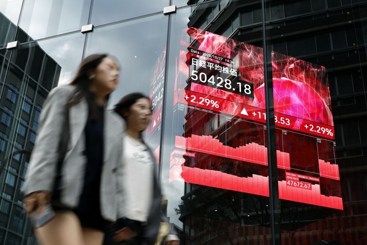 asian-stocks-to-gain-after-tech-boosts-wall-street:-markets-wrap